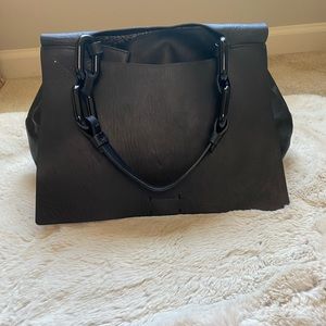 Lia Numa Leather Handbag